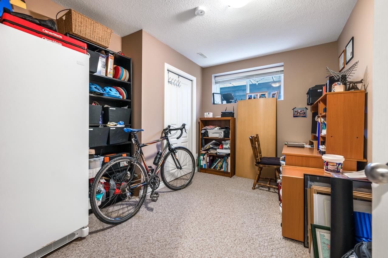 Listing Image 23