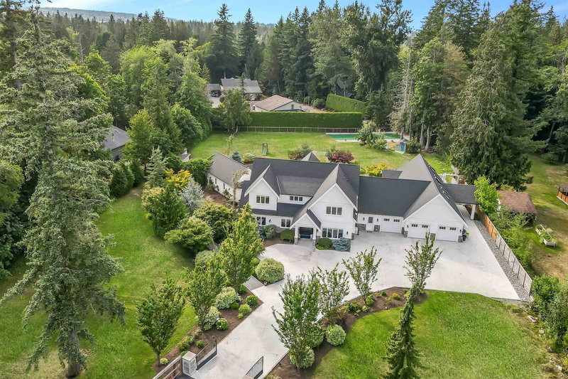 20053 Fernridge Crescent, Langley, V2Z 1X5 | Image 2