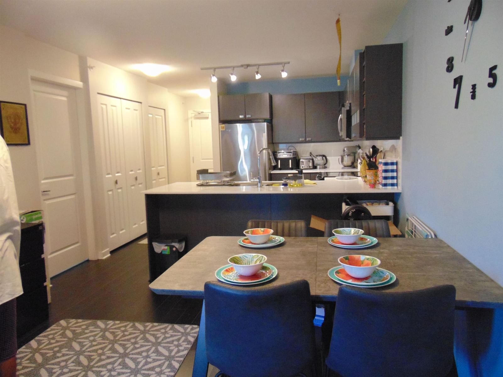 Listing Image 21