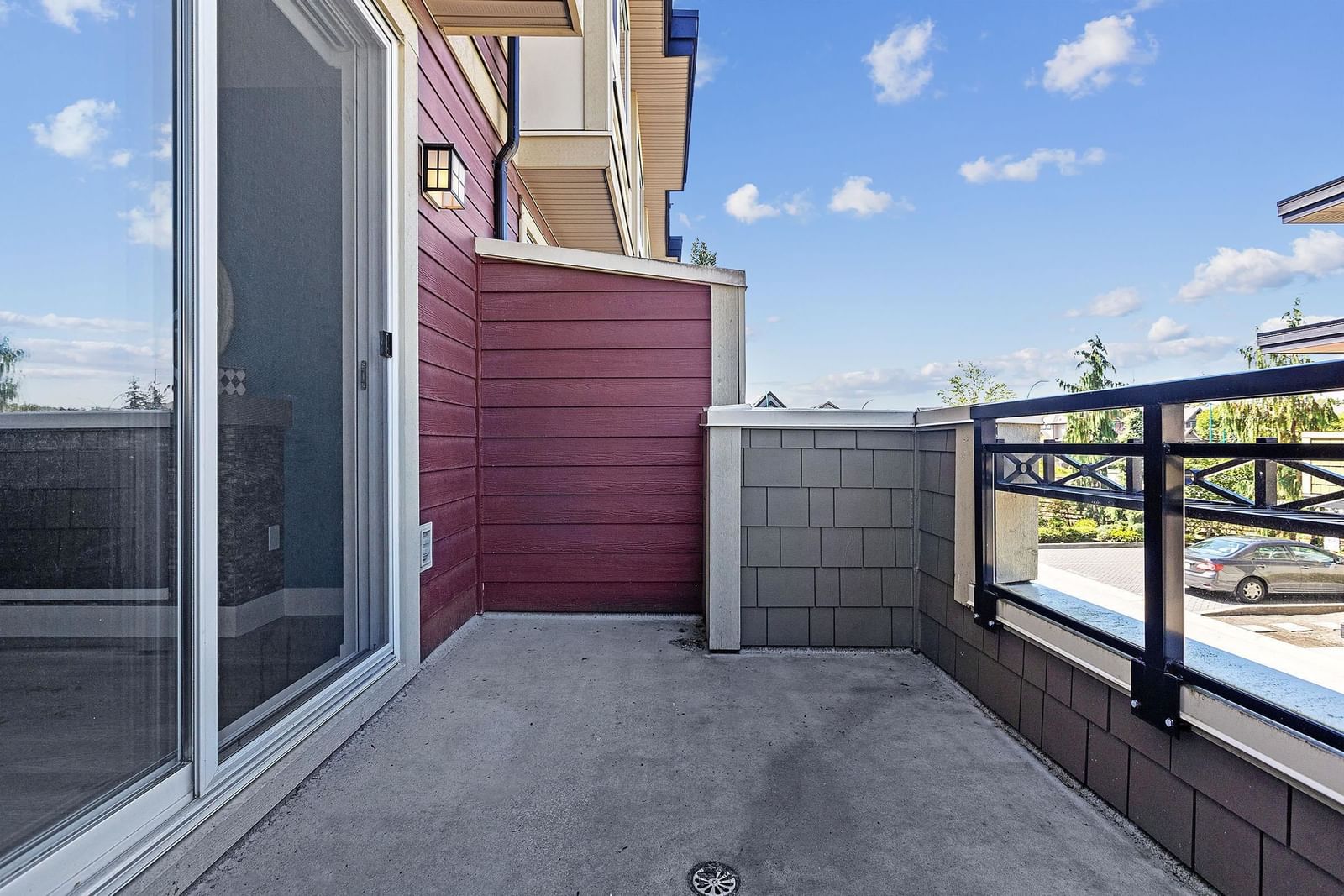 Listing Image 25