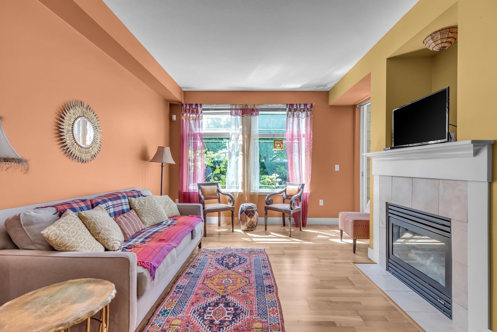 Listing Image 10
