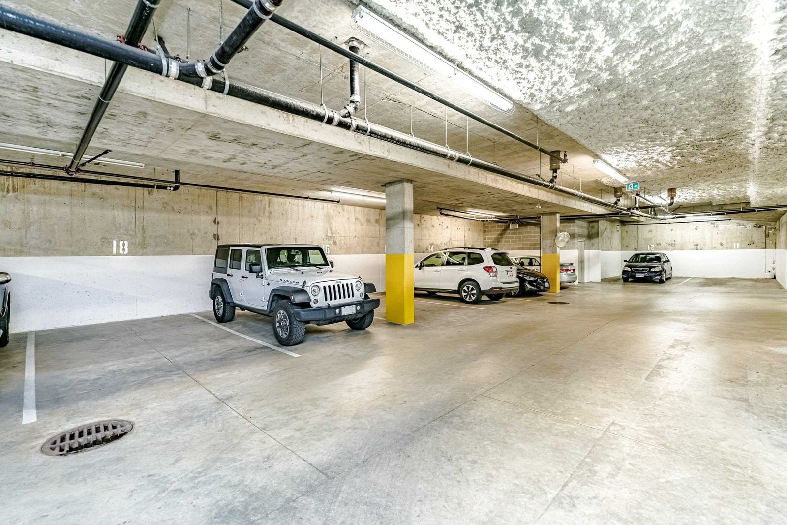 Listing Image 31