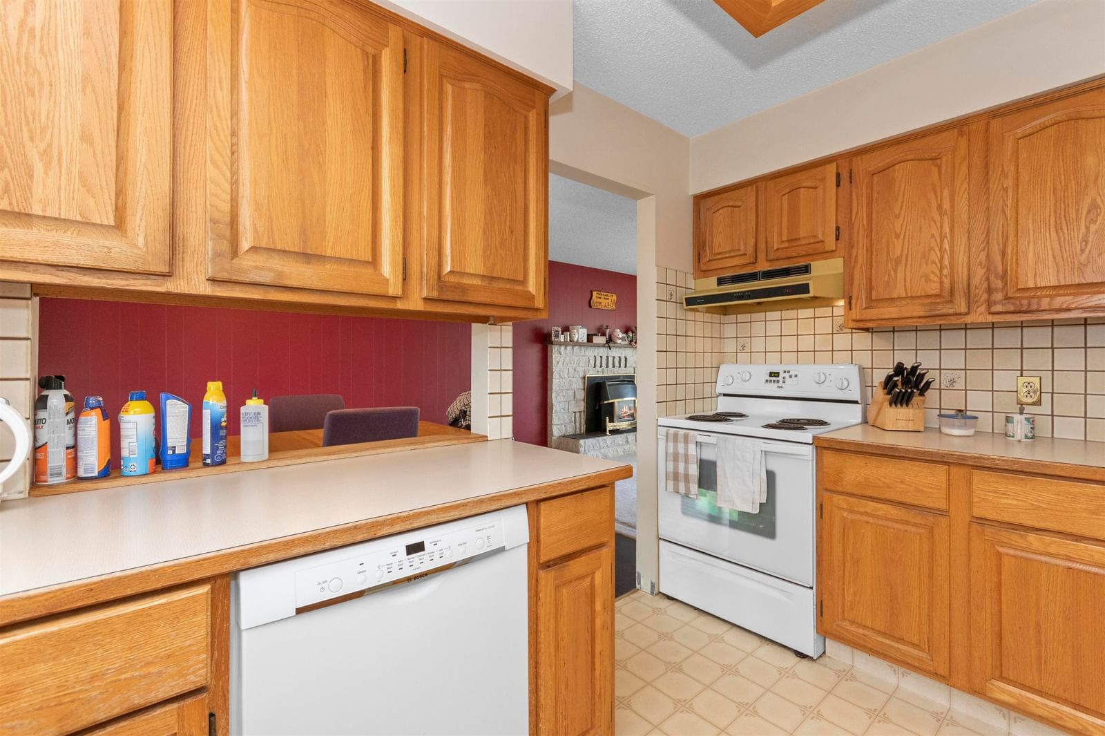 Listing Image 14