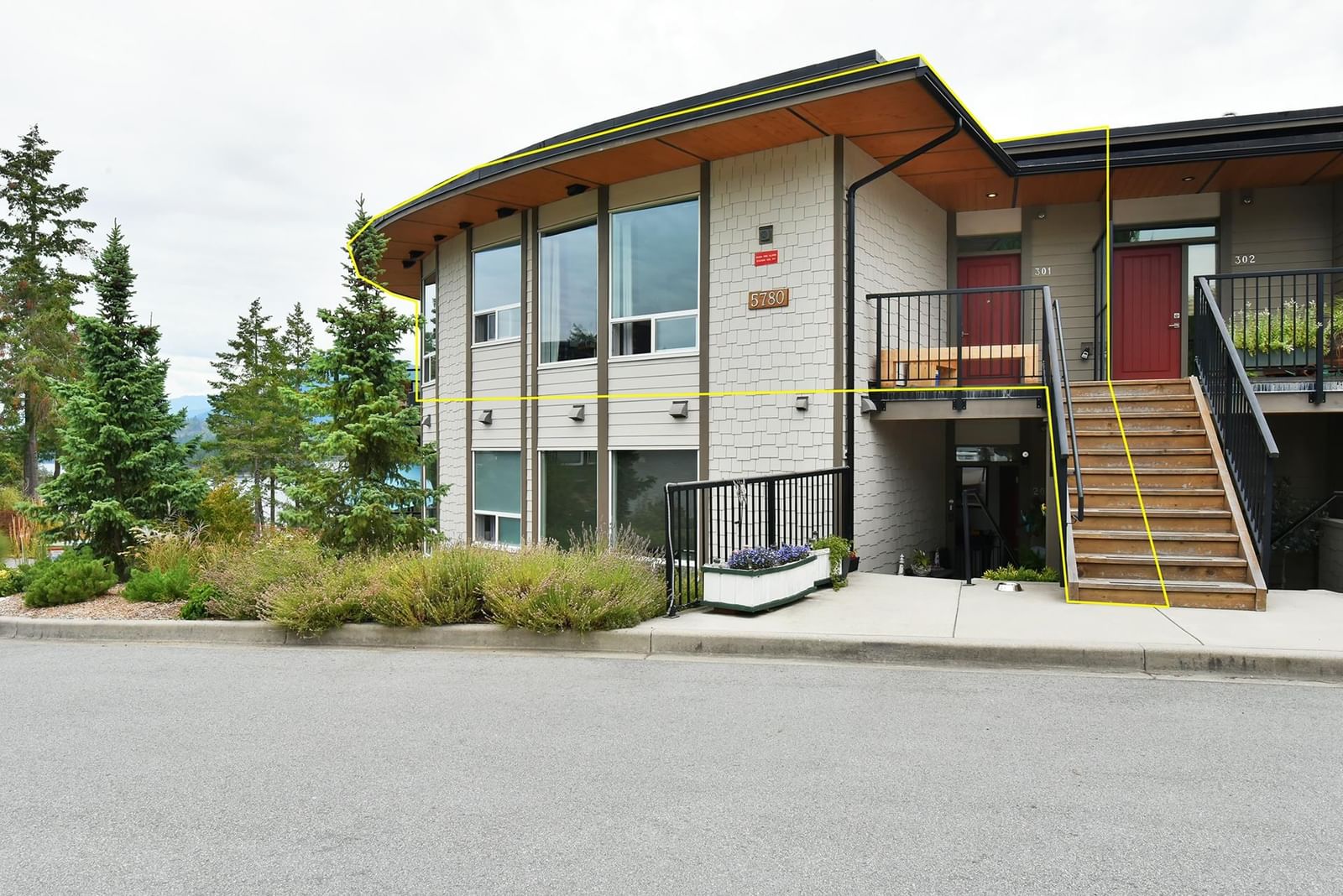 Listing Image 26