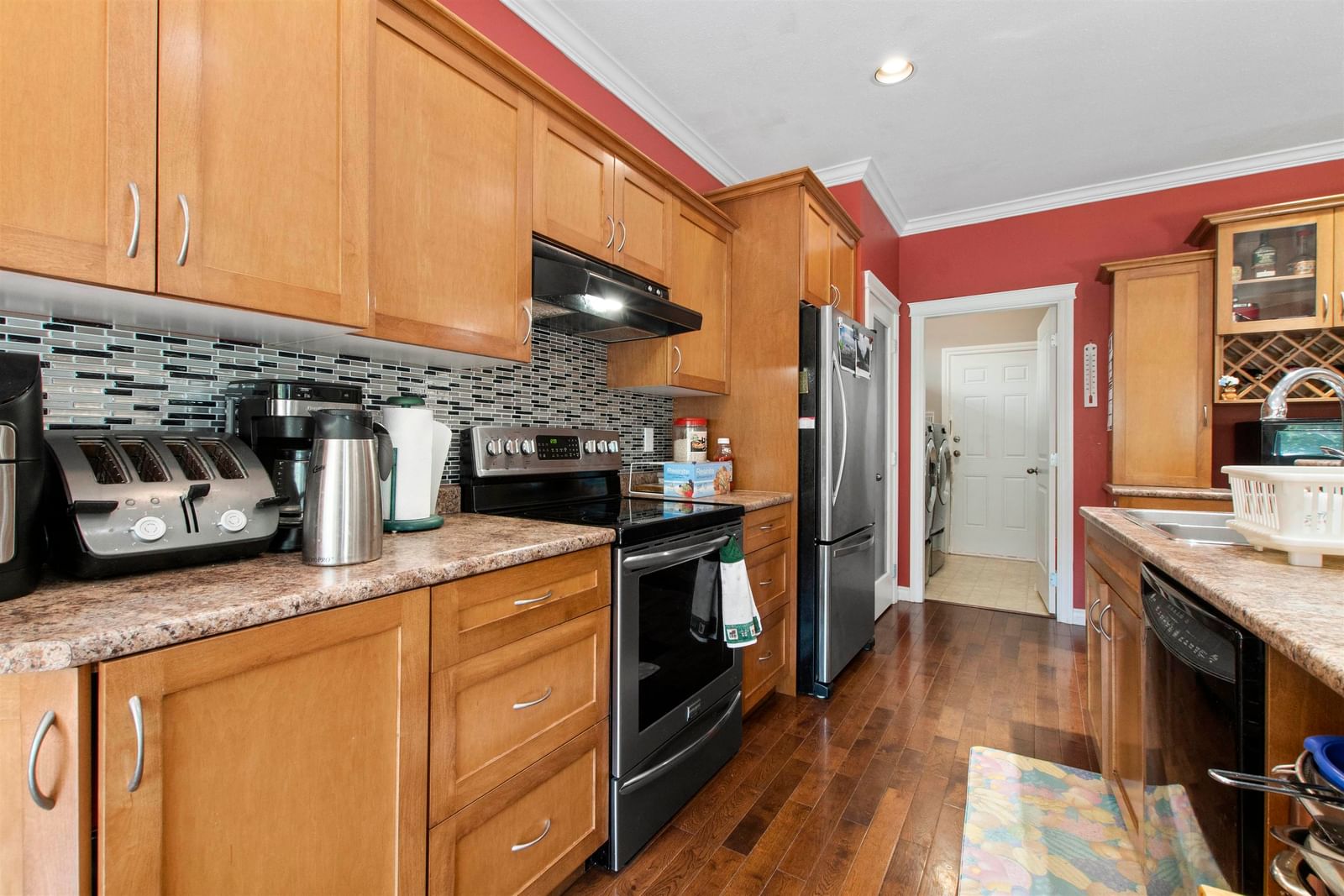 Listing Image 15