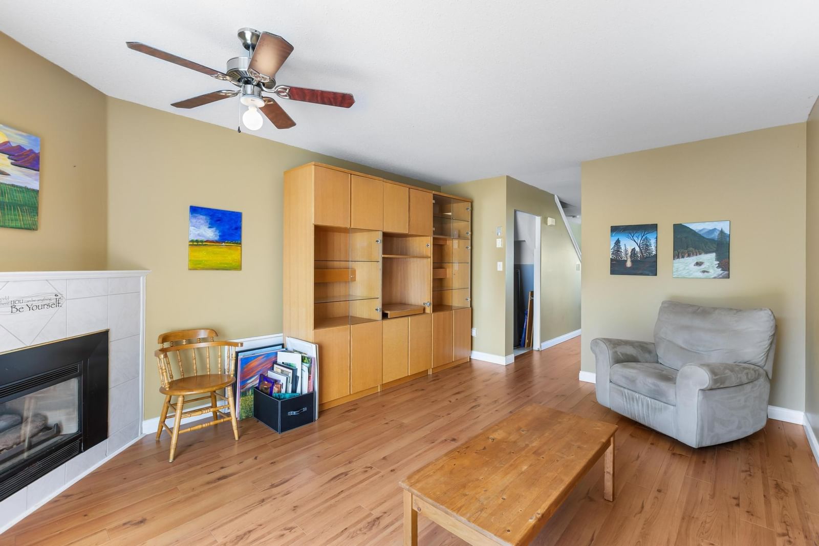 Listing Image 14