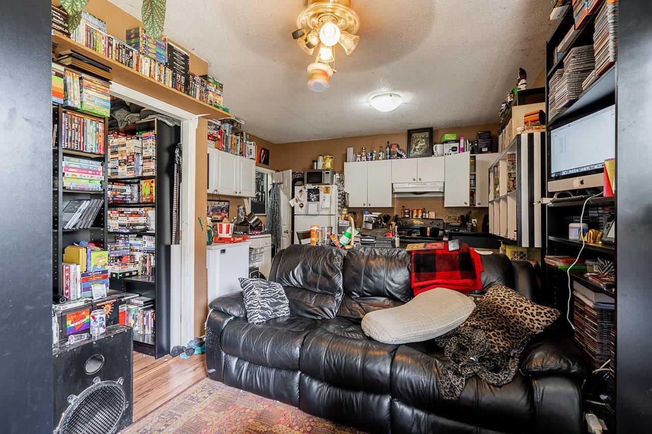 Listing Image 31