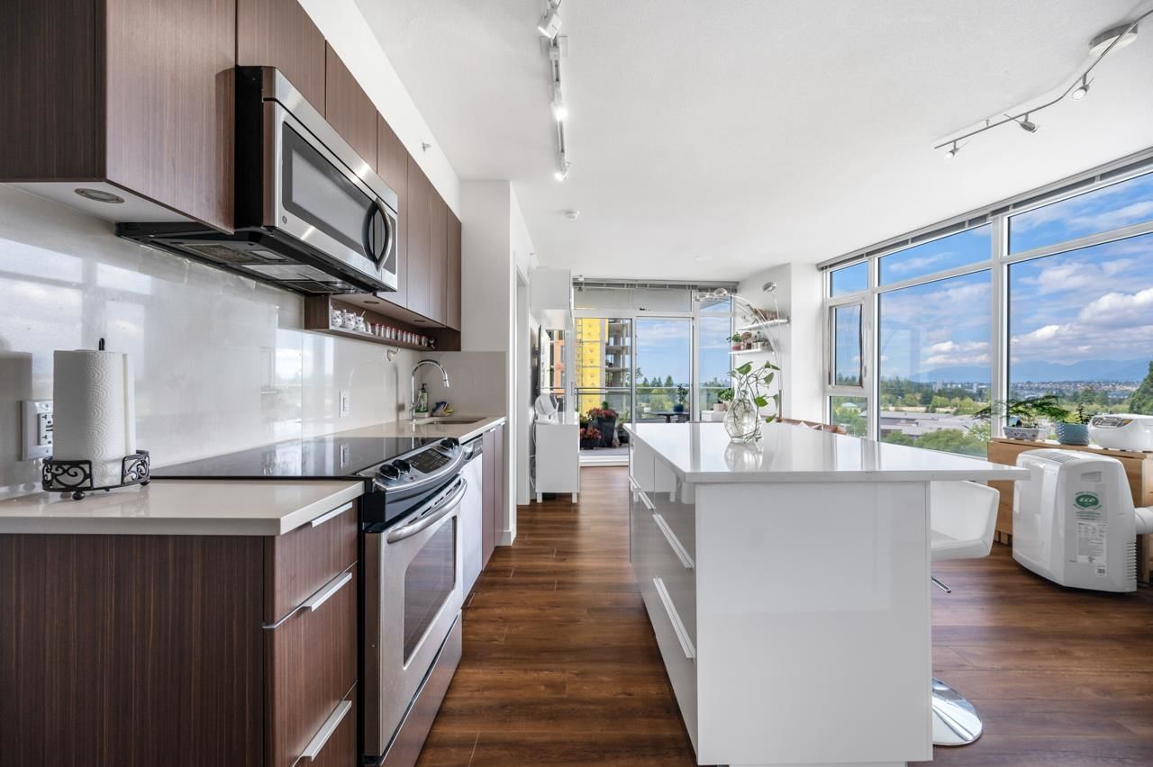 Listing Image 10