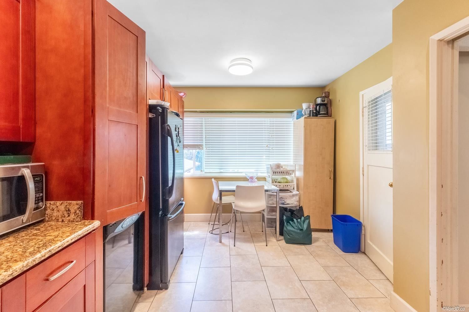 Listing Image 13