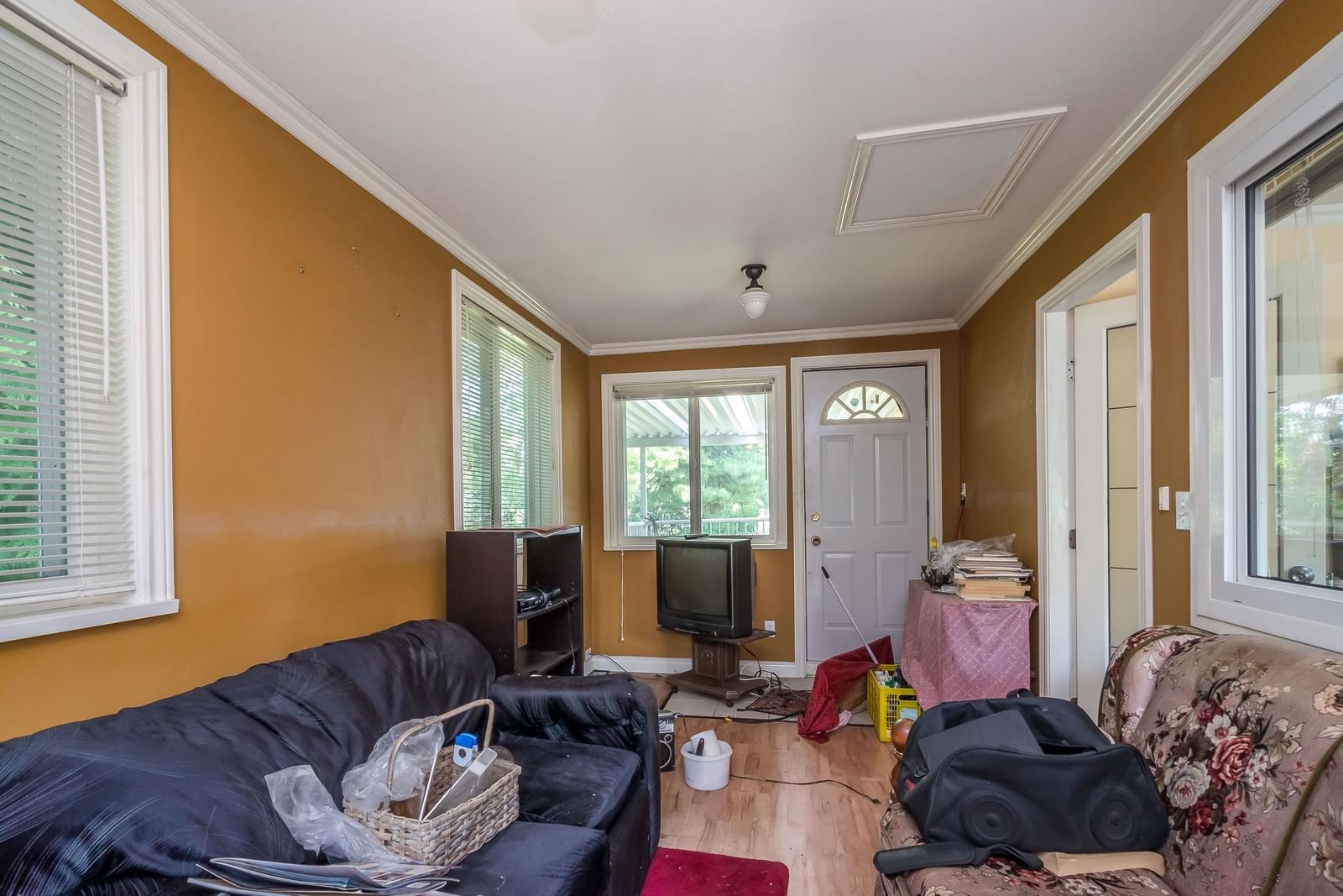 Listing Image 13