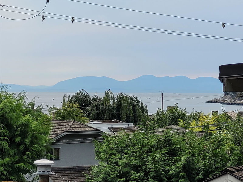 4405 Marine Drive, West Vancouver, V7W 2N8 | Image 2