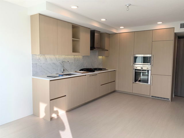 309 - 8800 Hazelbridge Way