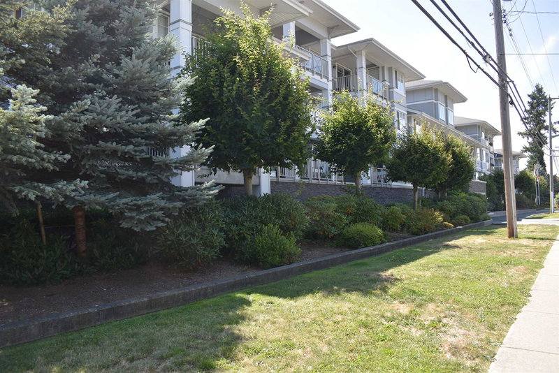 214 - 46262 First Avenue, Chilliwack, V2P 0C3 | Image 2