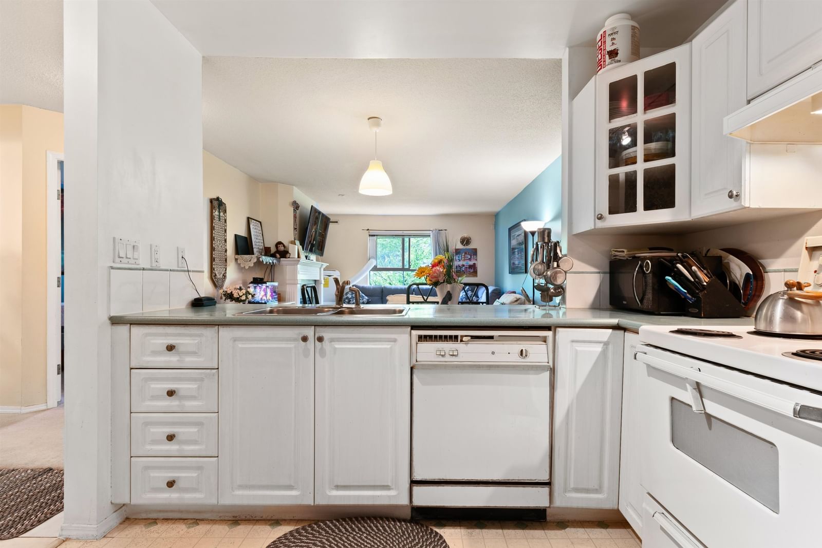 Listing Image 14