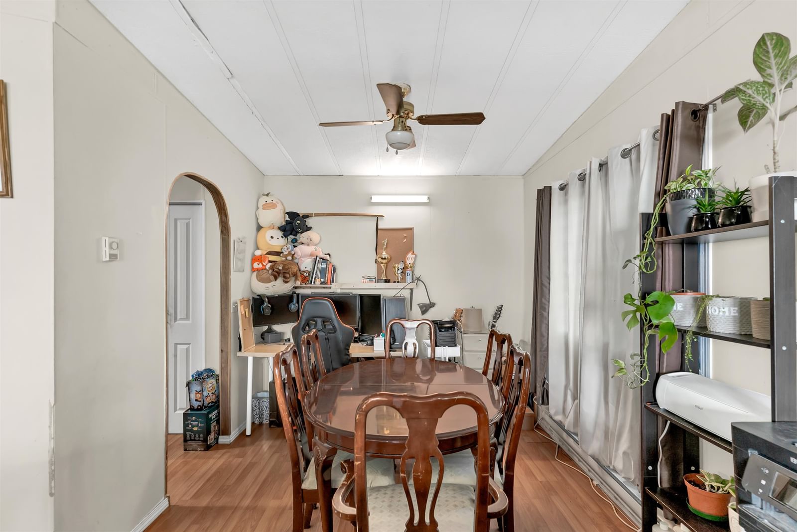 Listing Image 21