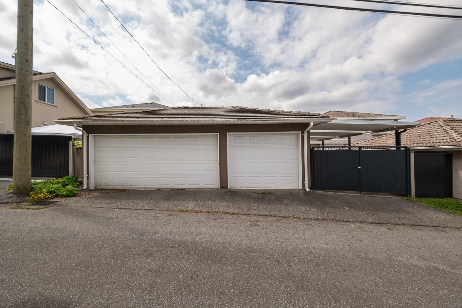 Listing Image 25
