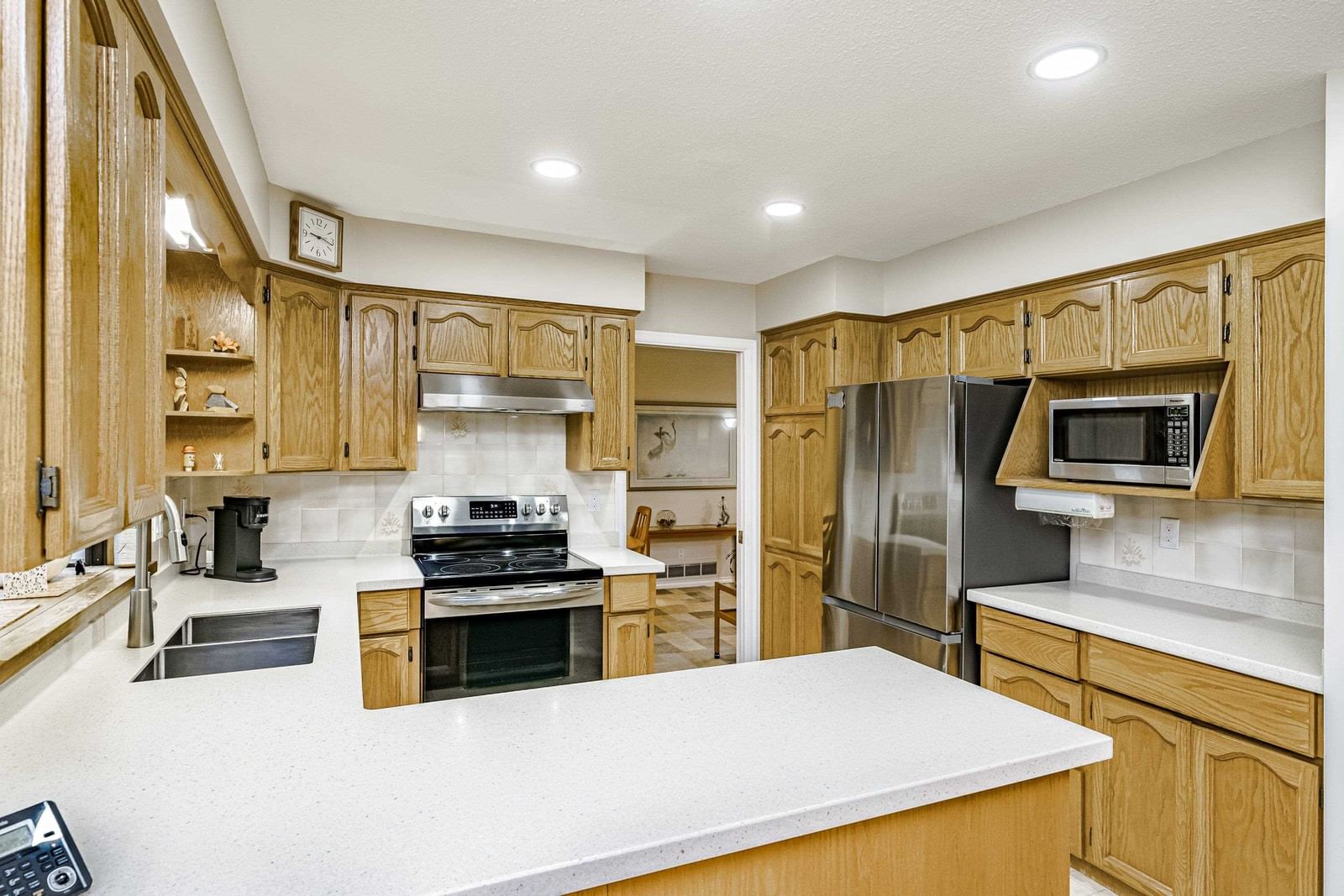 Listing Image 15