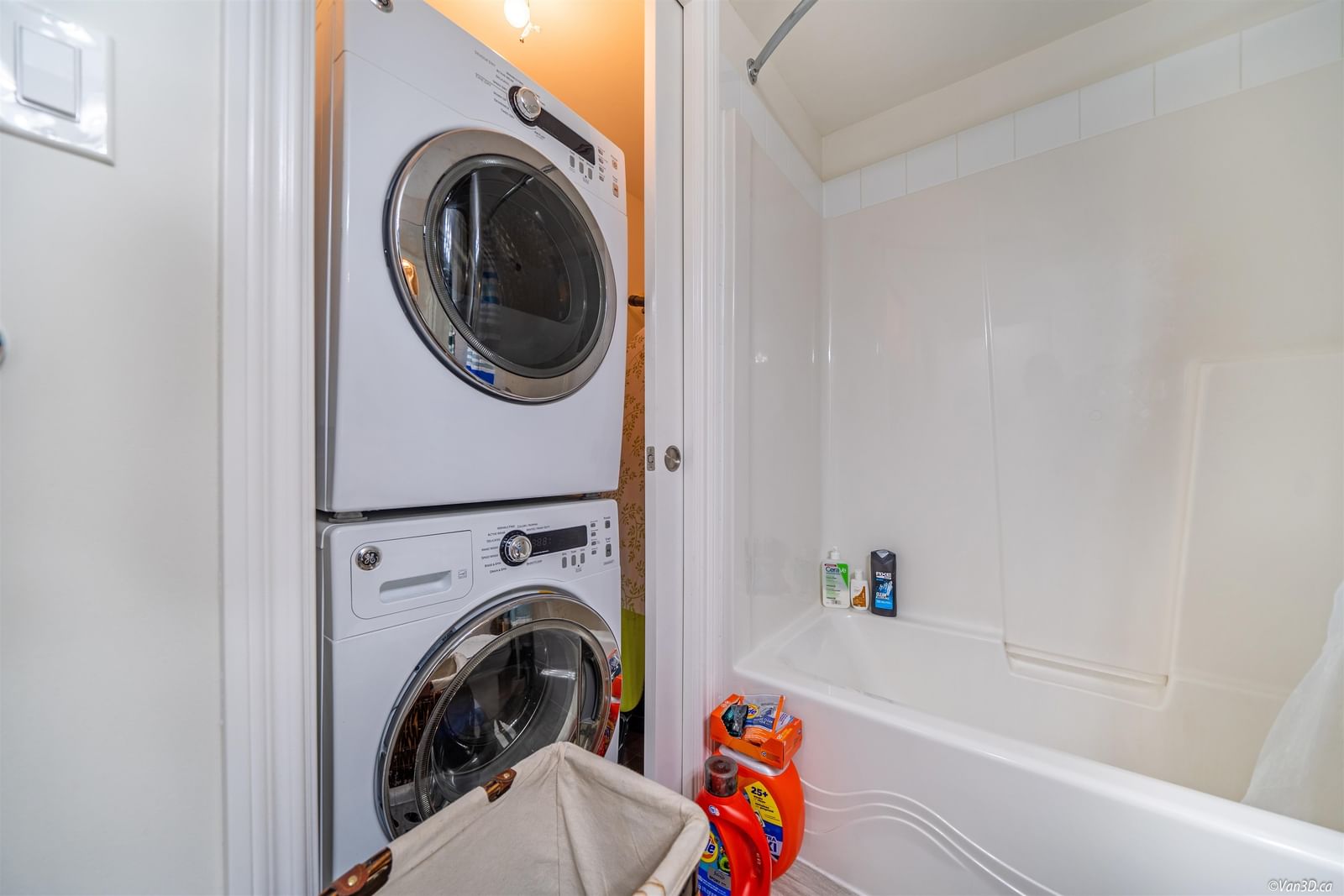Listing Image 11