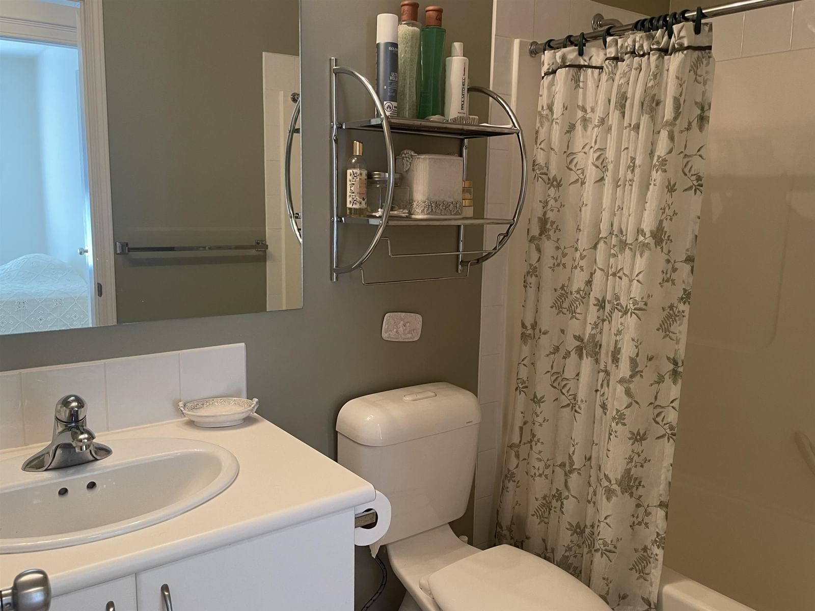 Listing Image 16