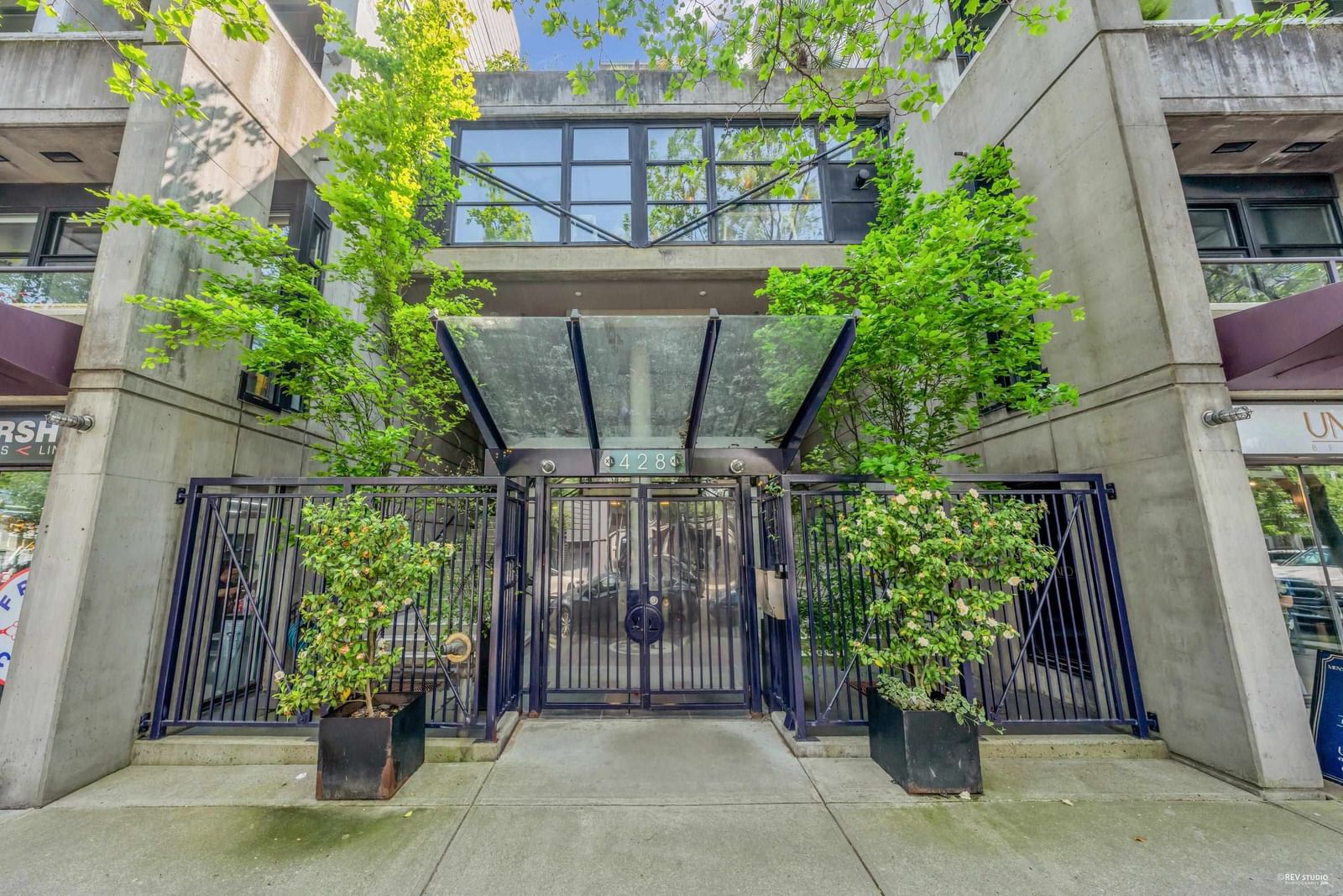 Listing Image 20