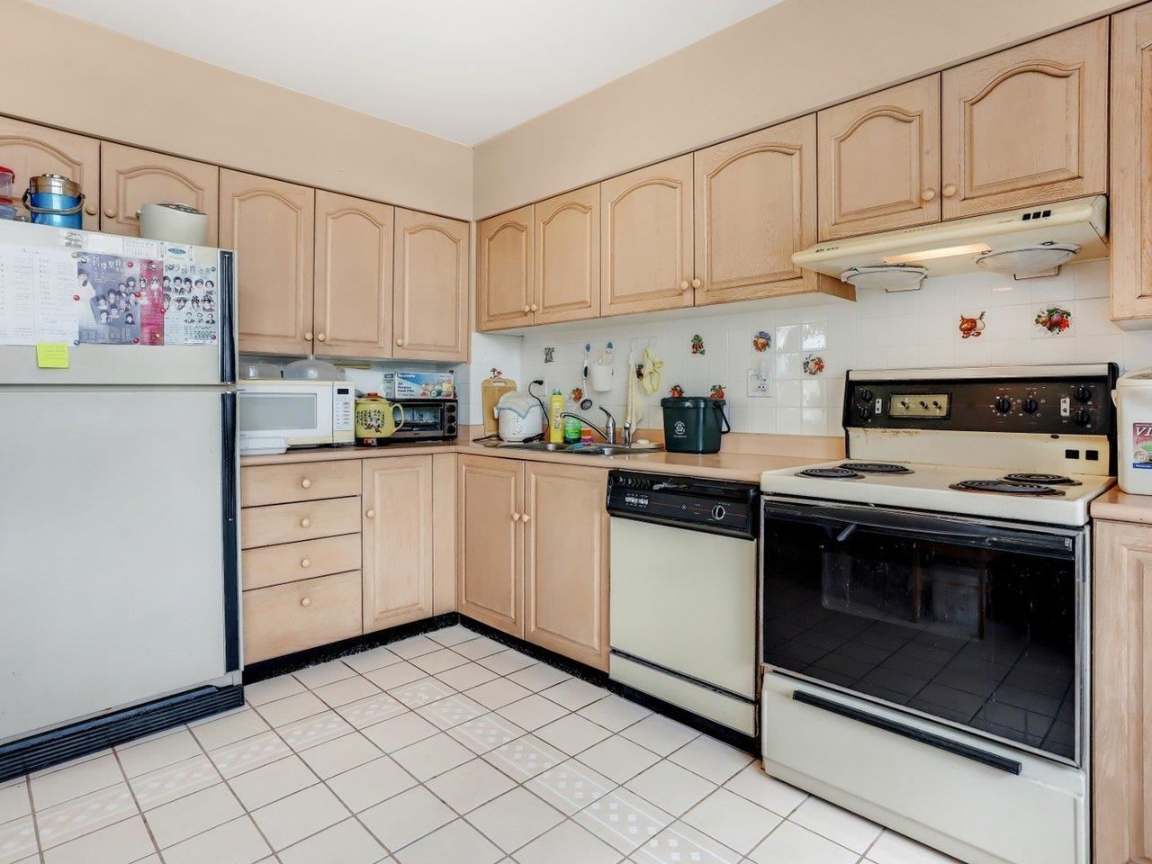 Listing Image 20