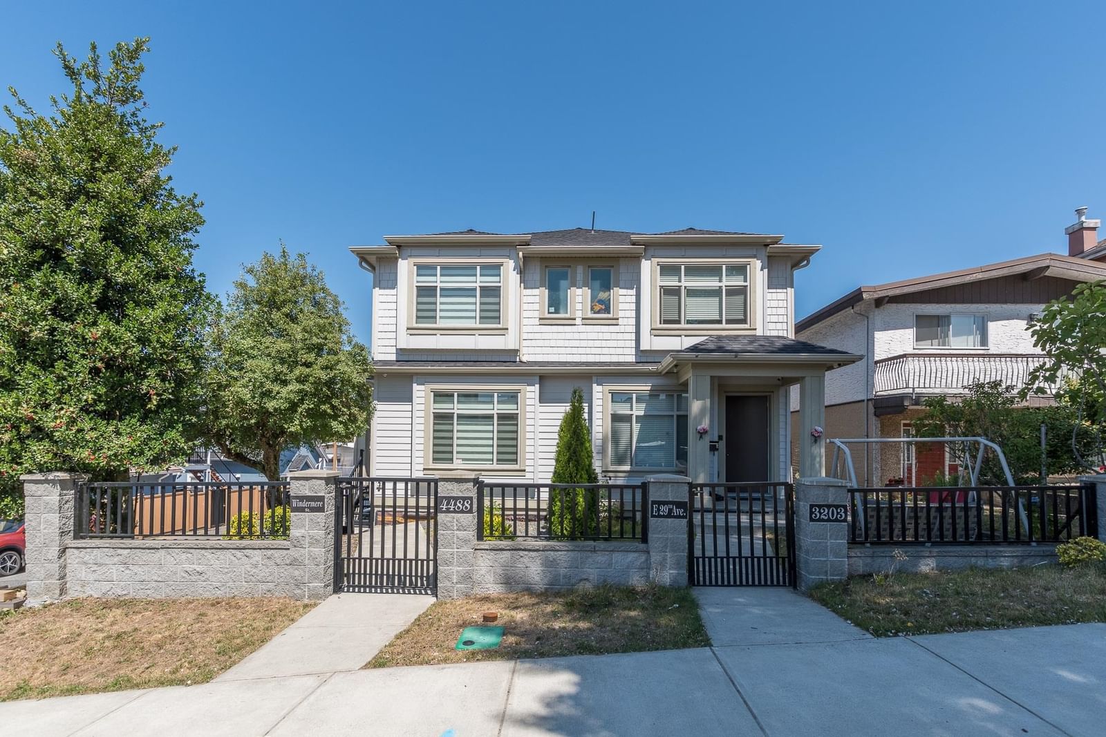 Listing Image 1