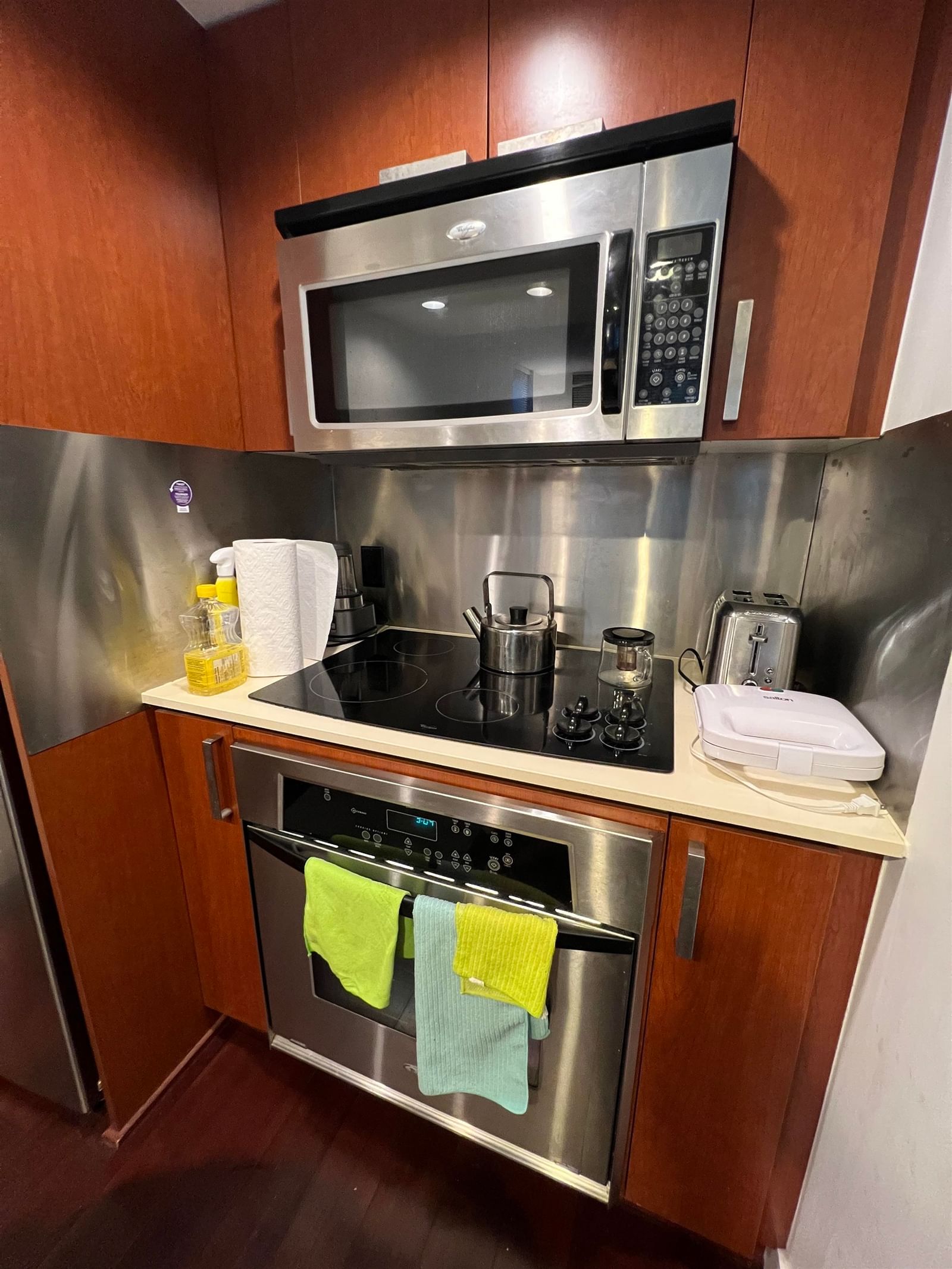 Listing Image 10
