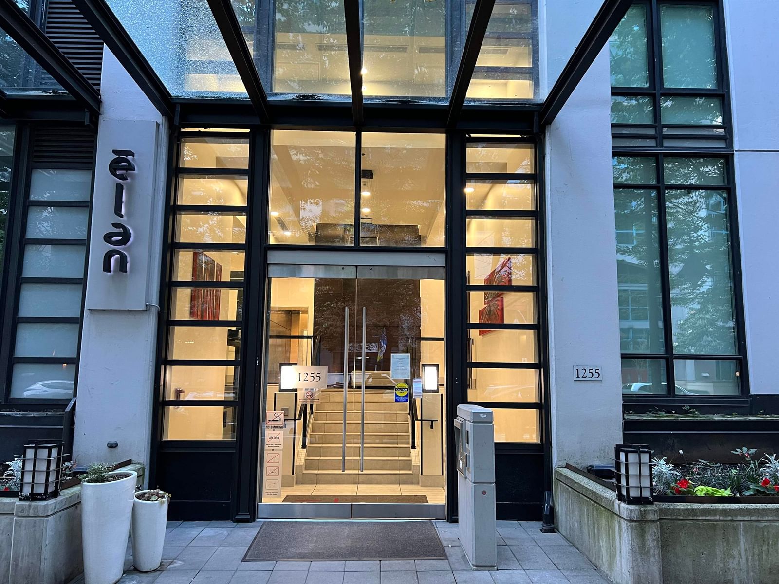 Listing Image 21