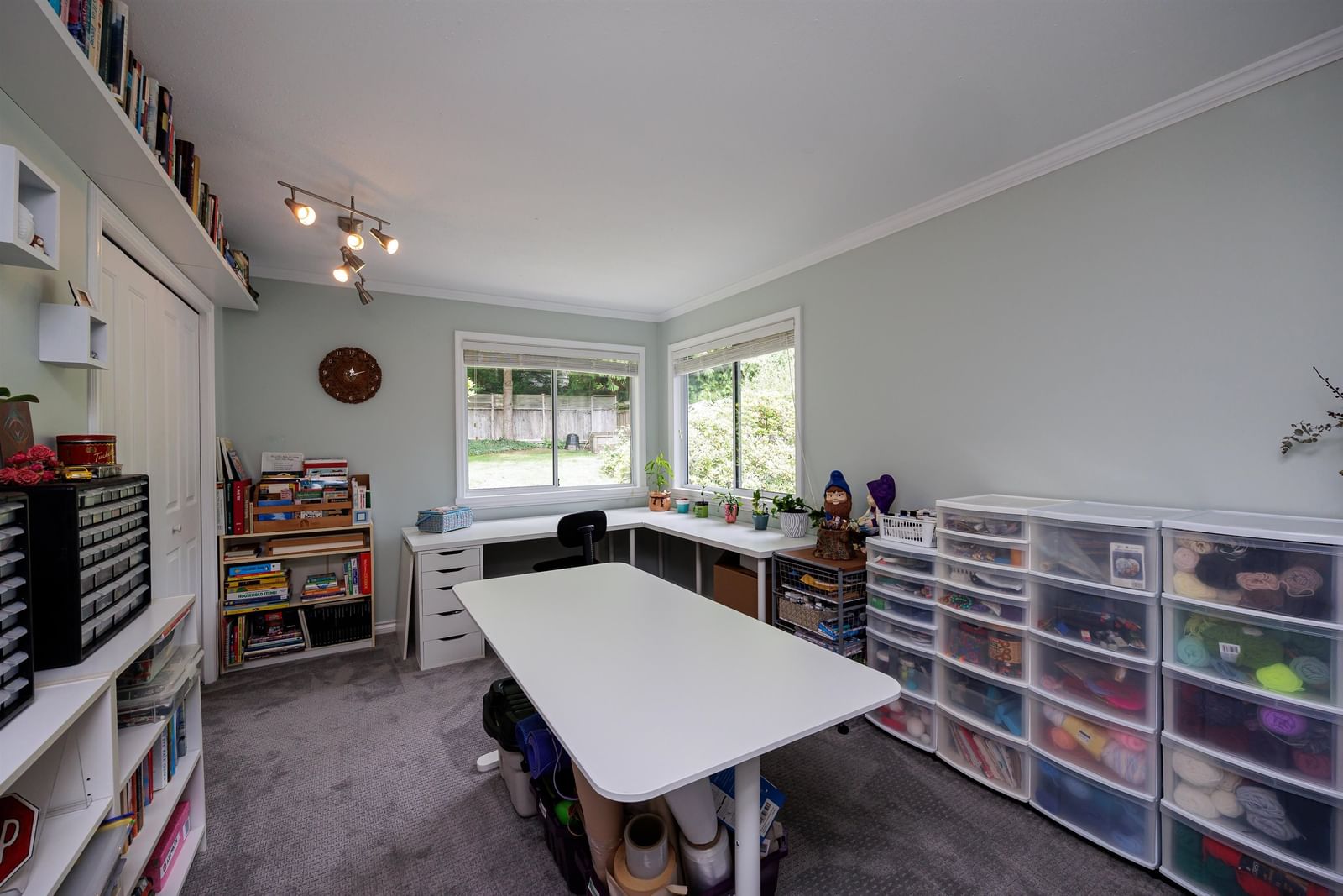 Listing Image 19