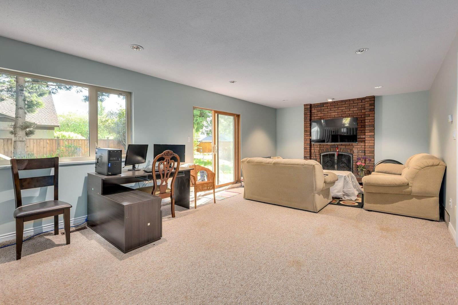 Listing Image 9