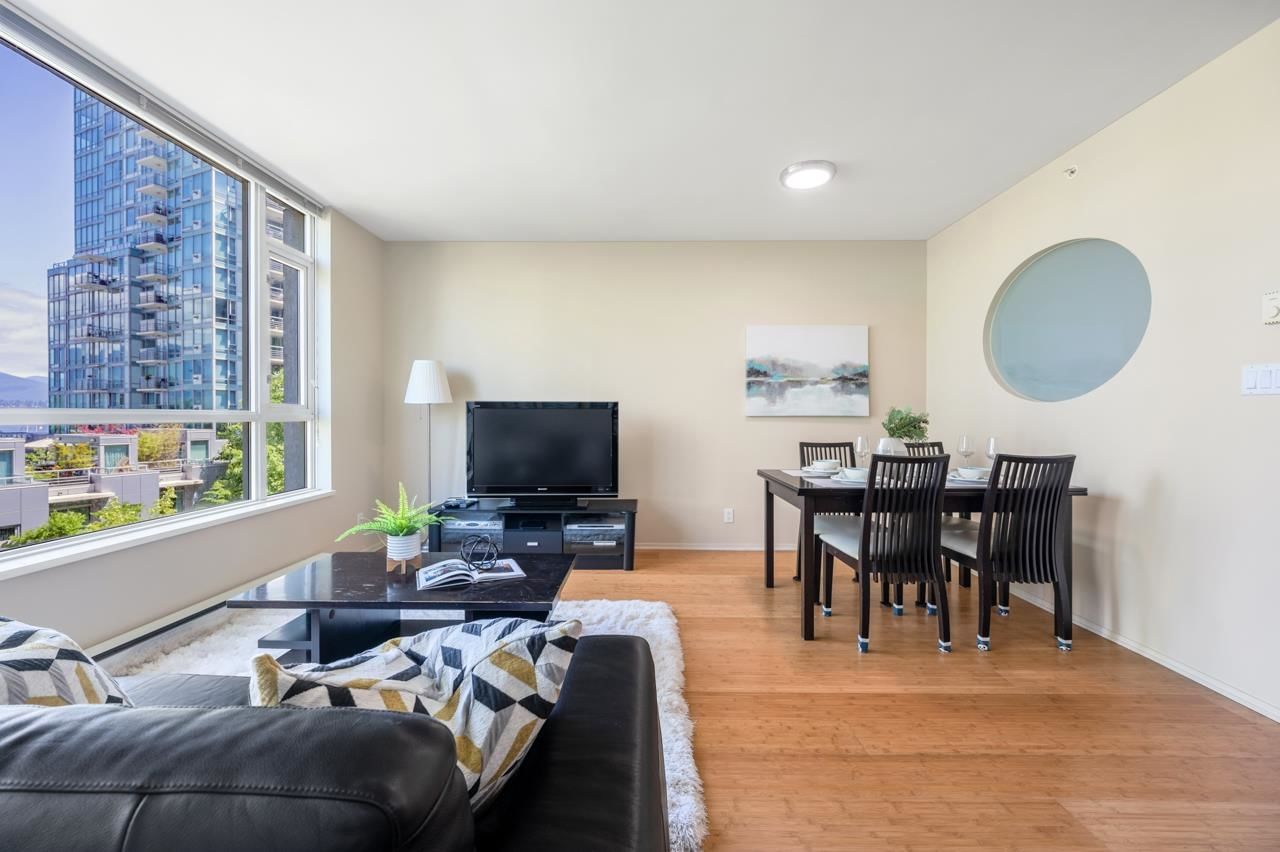 Listing Image 15