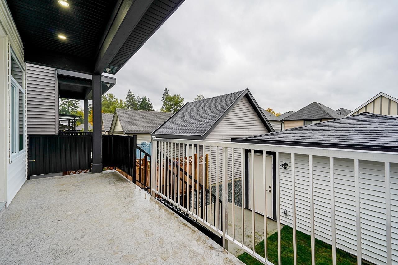 Listing Image 16