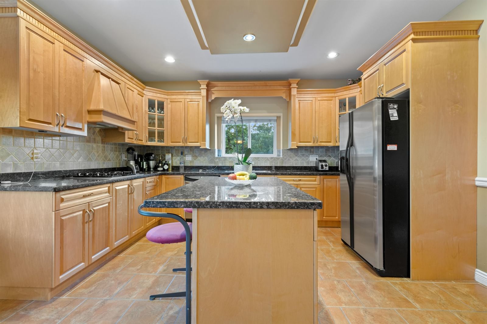 Listing Image 16