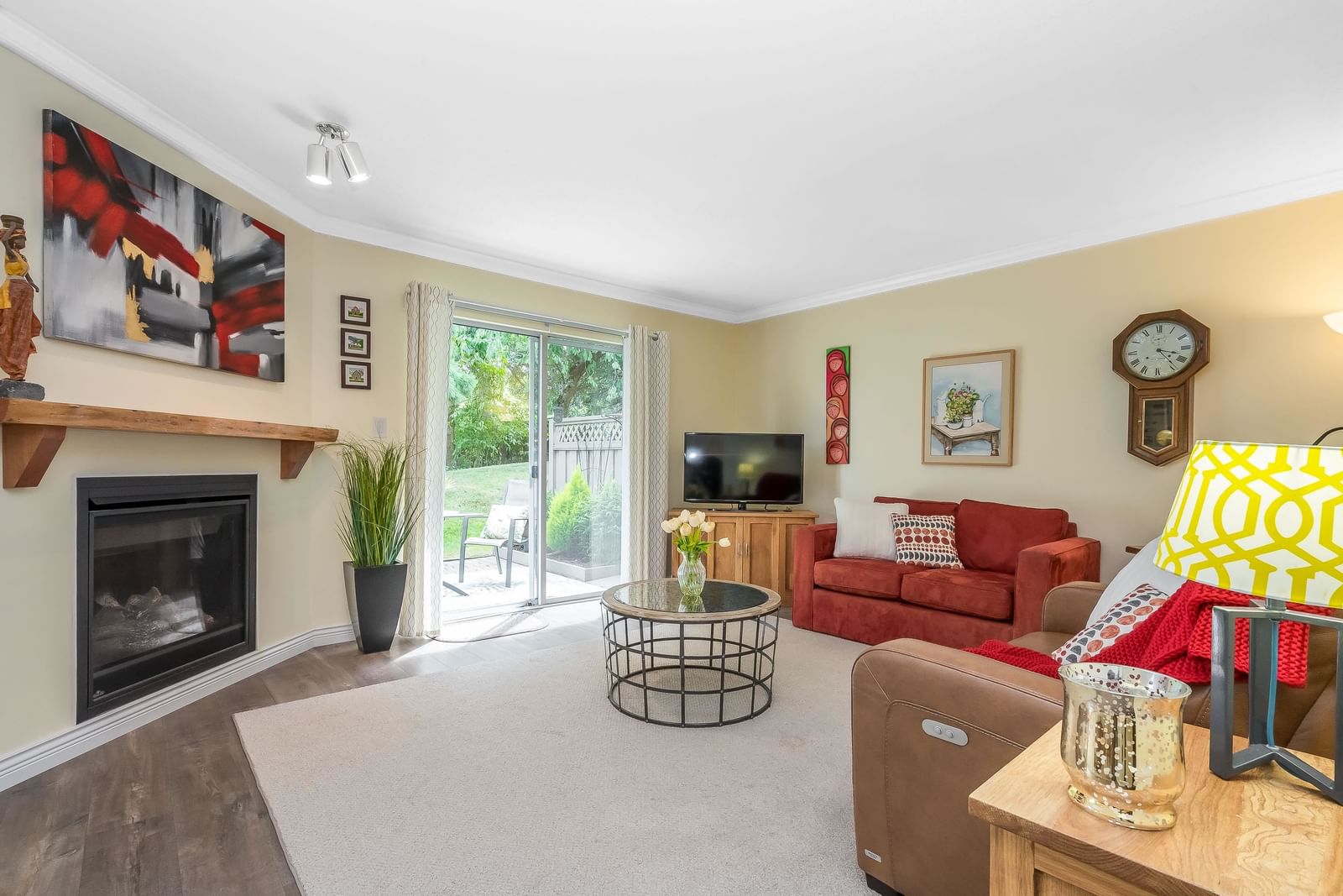 Listing Image 10