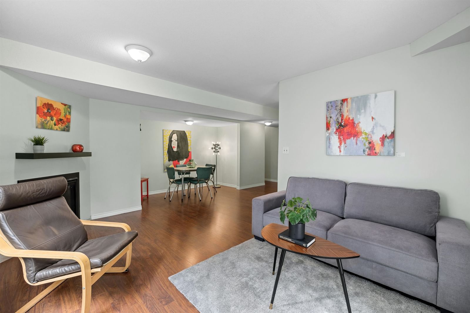 Listing Image 20