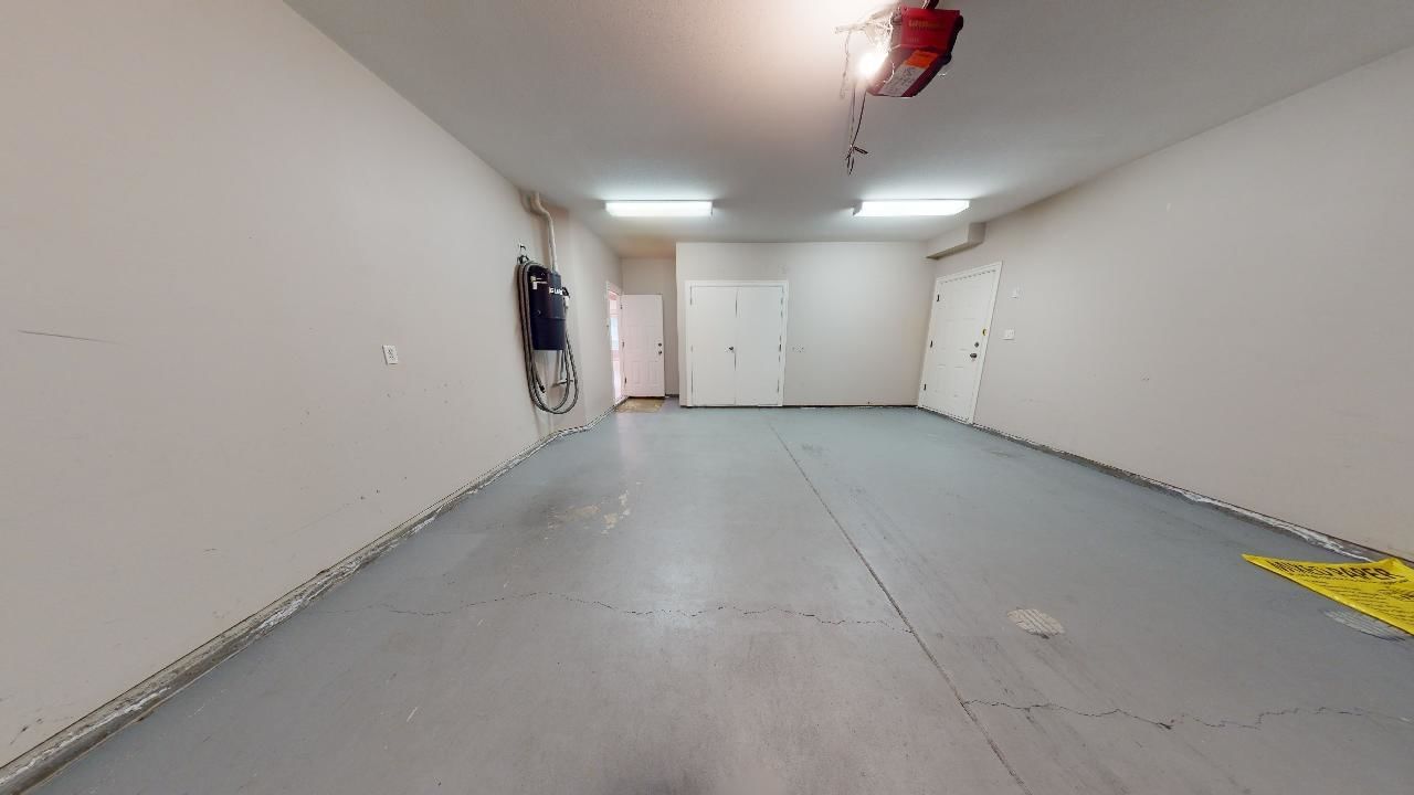Listing Image 36
