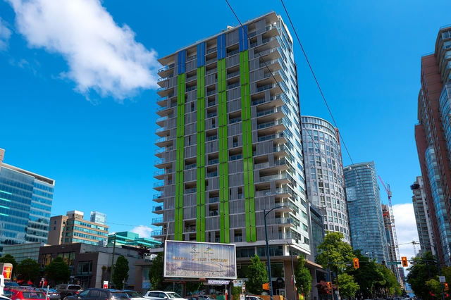 605 - 999 Seymour Street