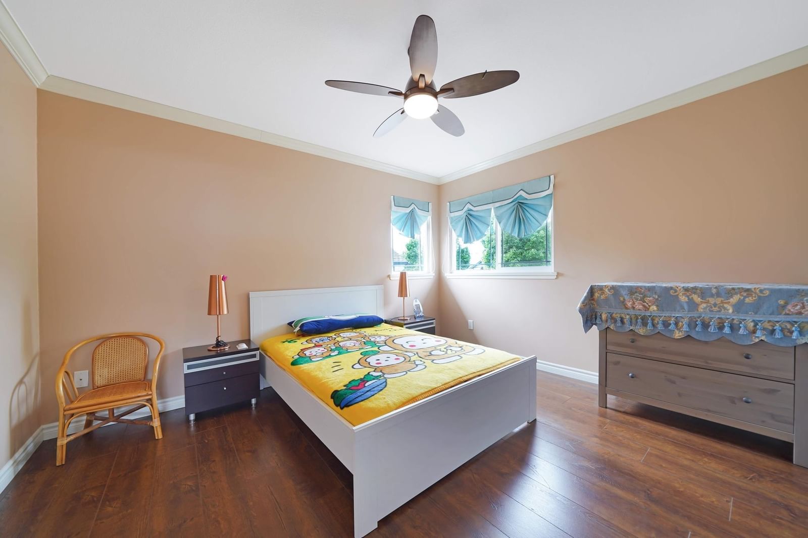 Listing Image 21