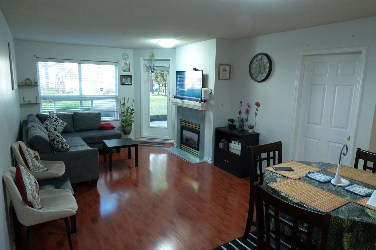 Listing Image 13