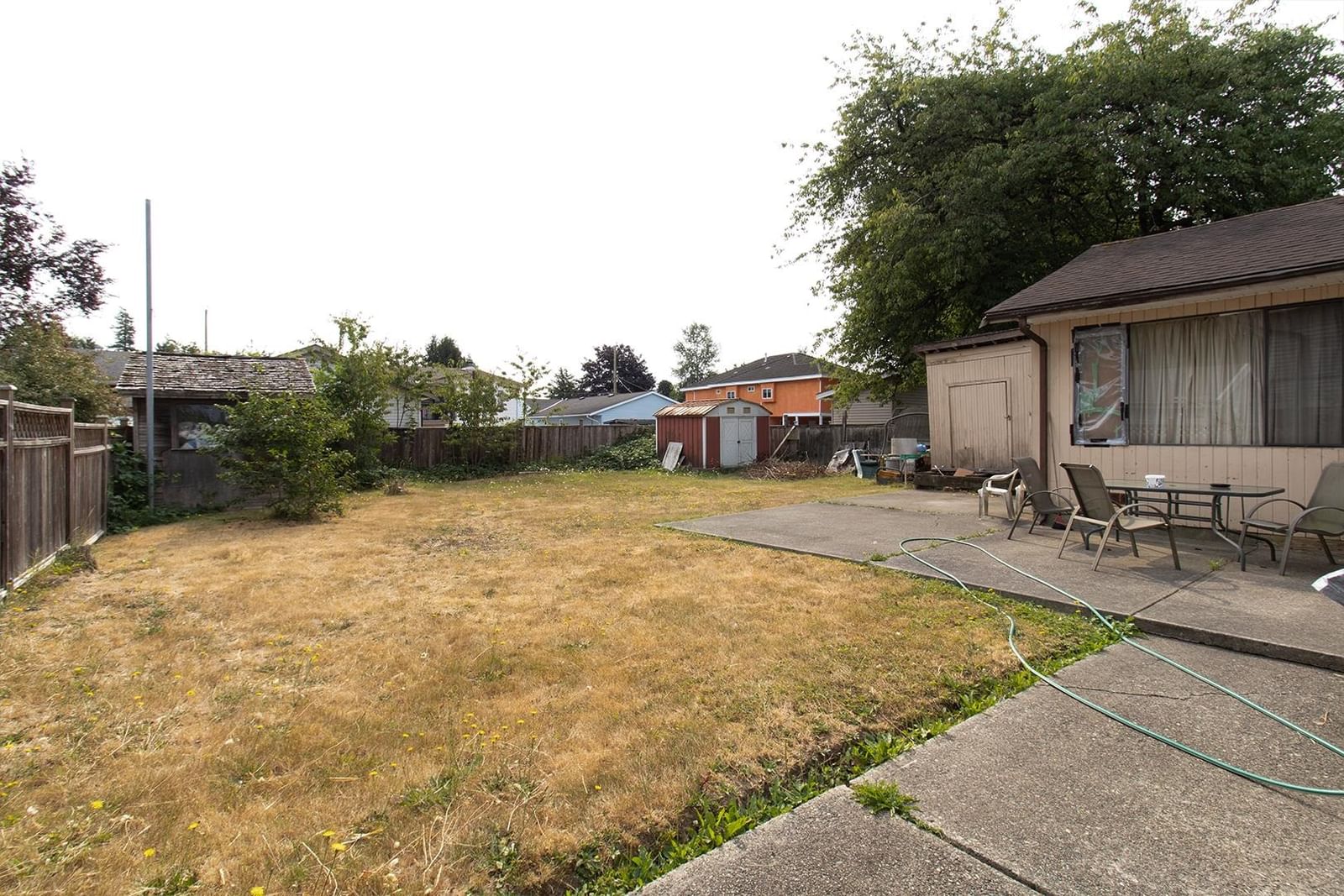 Listing Image 6