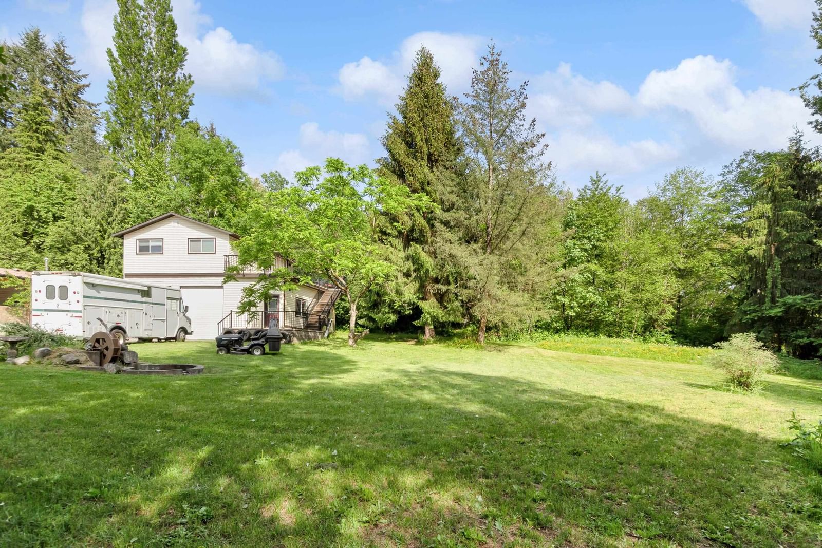Listing Image 28