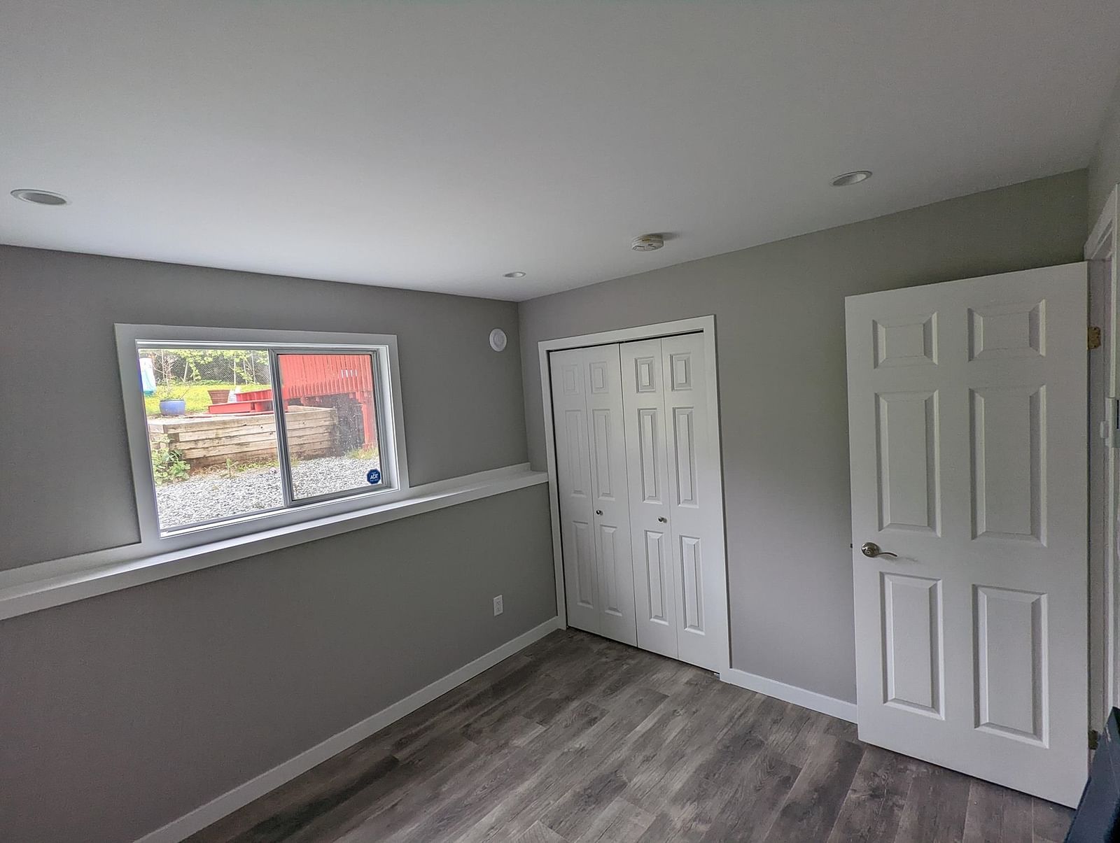 Listing Image 18