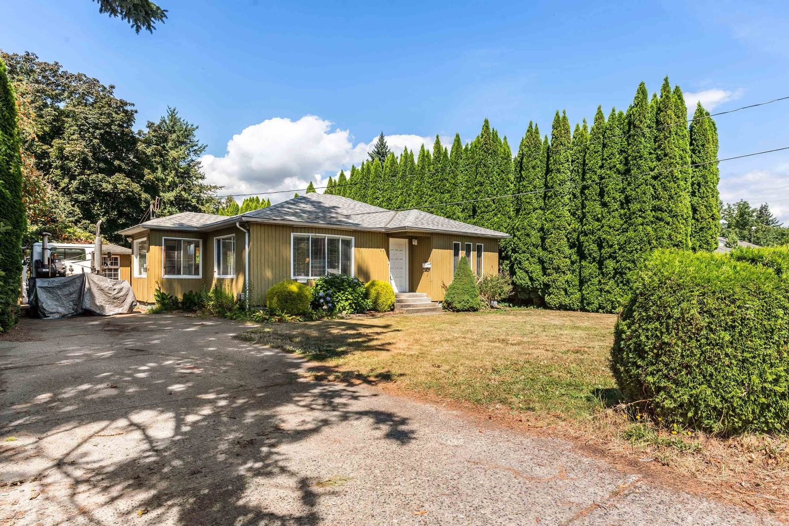 Listing Image 10
