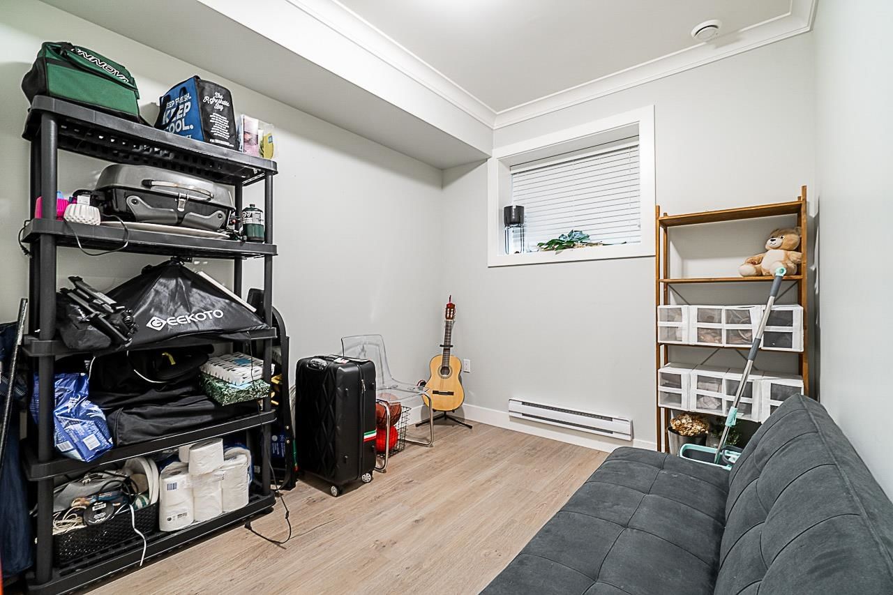 Listing Image 33