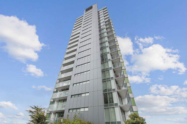 1106 - 489 Interurban Way