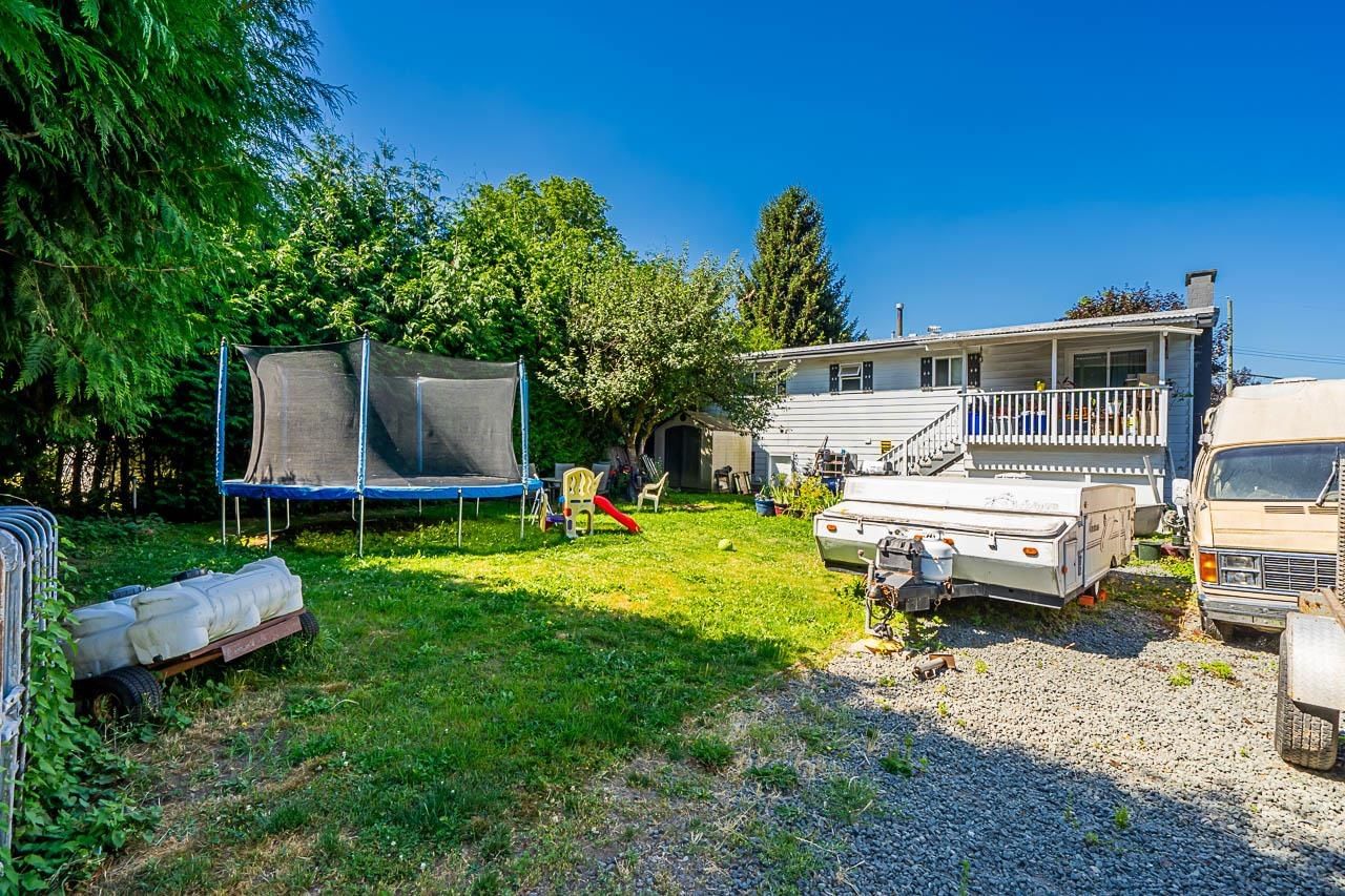 Listing Image 11