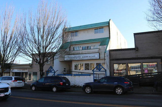 202 - 27262 Fraser Highway