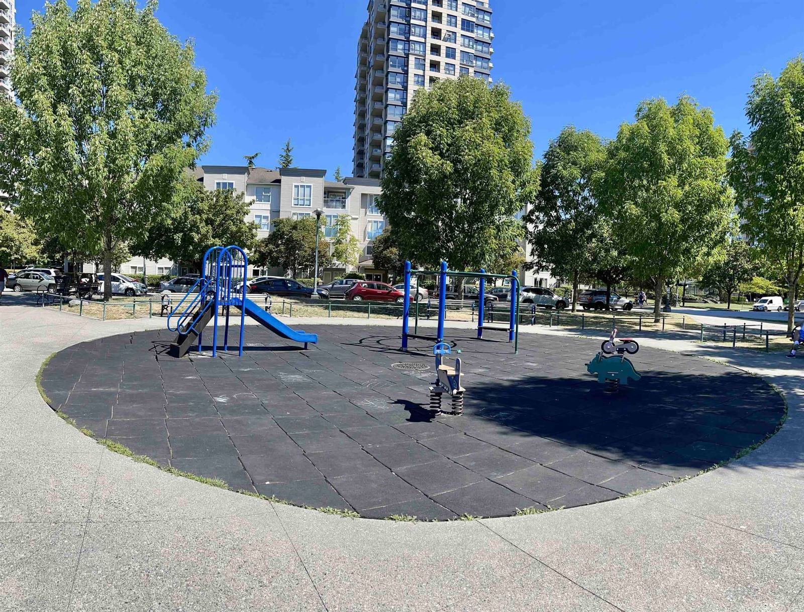 Listing Image 15