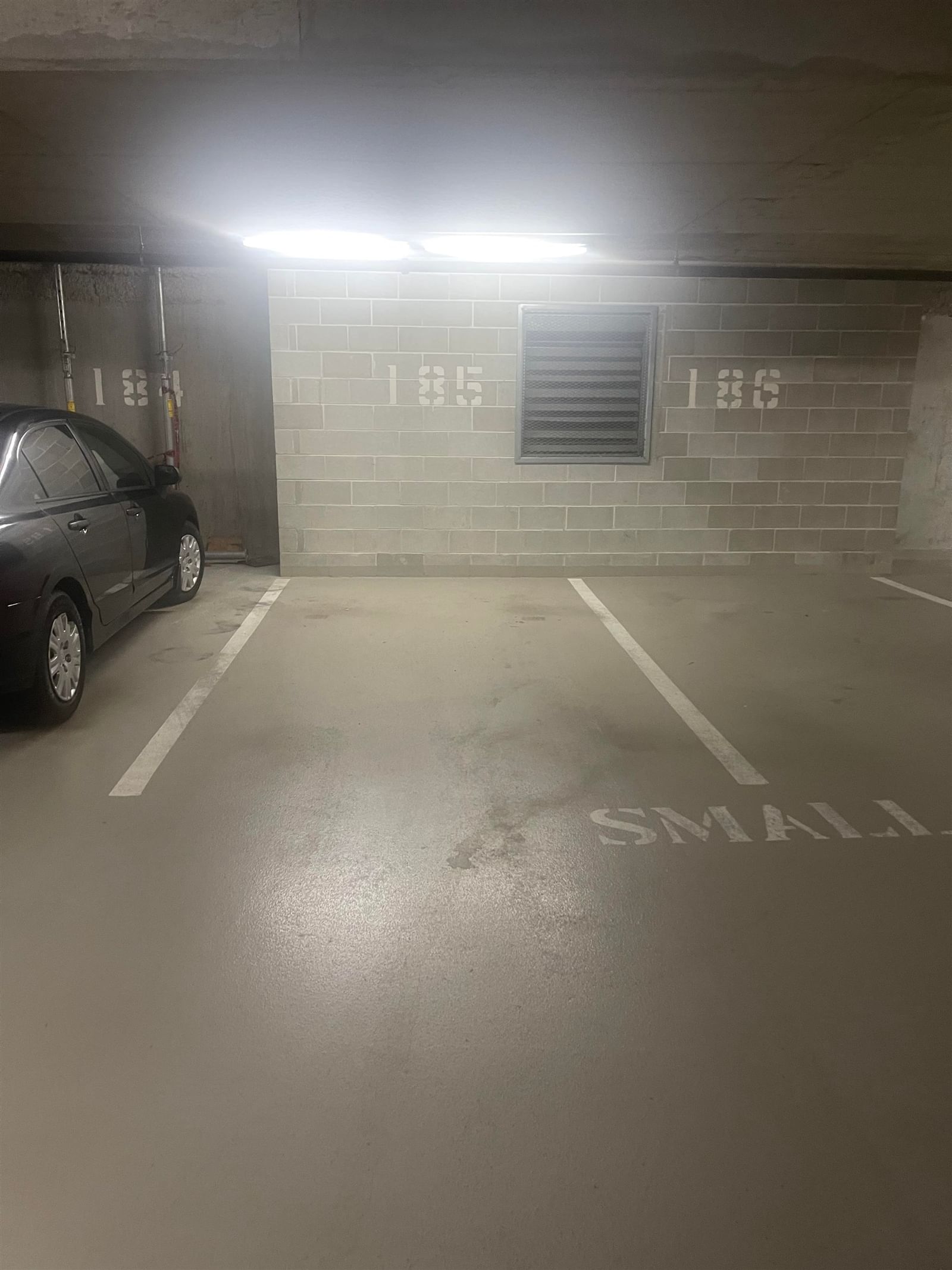 Listing Image 18