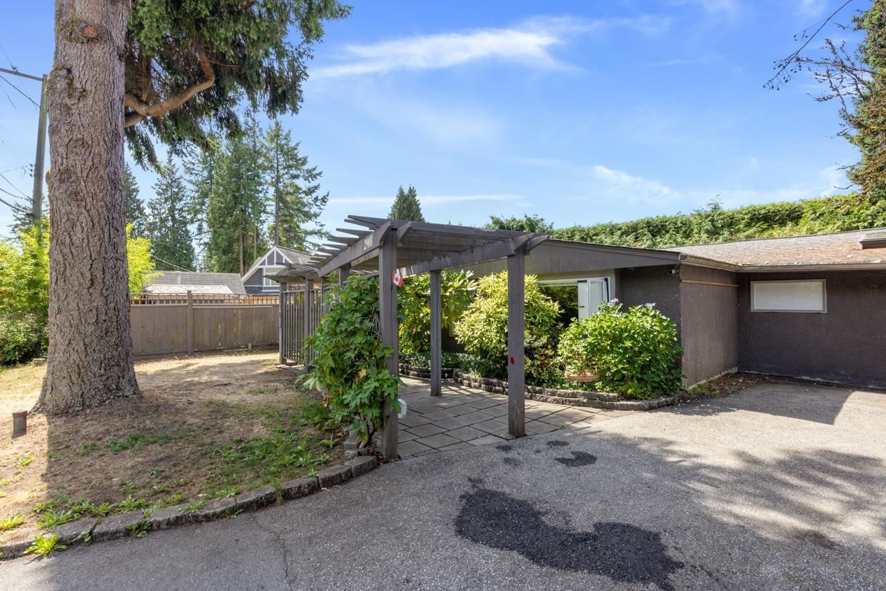 Listing Image 20